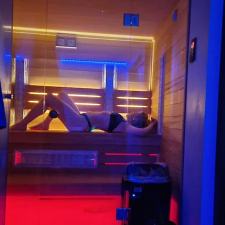 Gorskie Janosik, Kwicol I Pyzdra Jacuzzi, Sauna 木屋