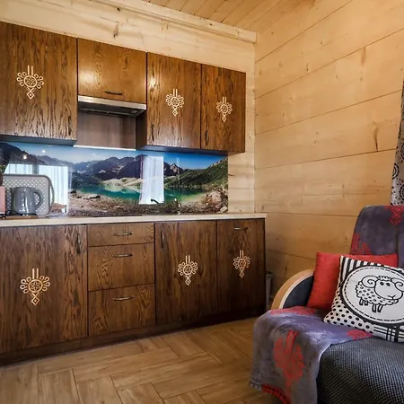 Gorskie Janosik, Kwicol I Pyzdra Jacuzzi, Sauna
